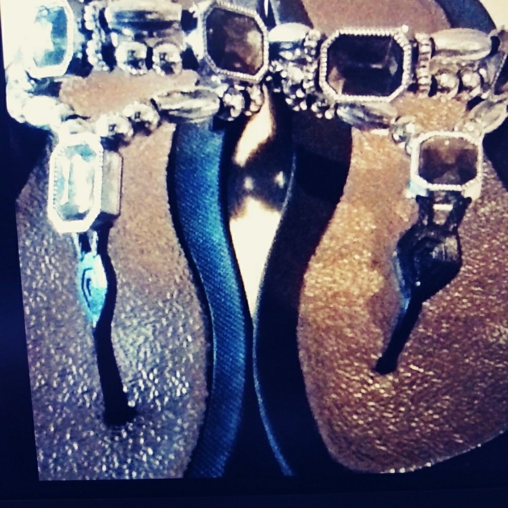 Jewel Embellished Rhinestone Flat Sandals